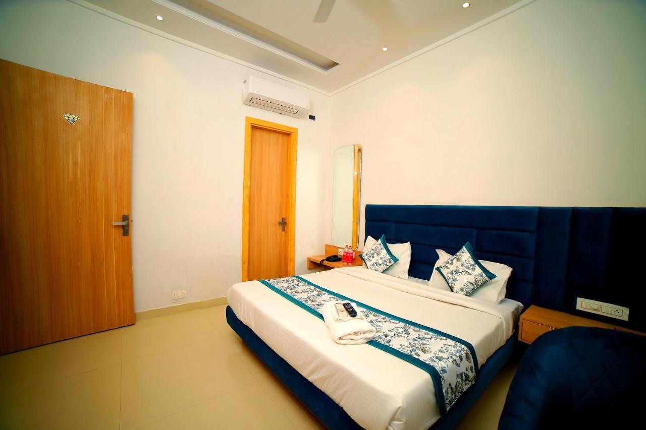 Hotel Diamond View Amritsar Extérieur photo