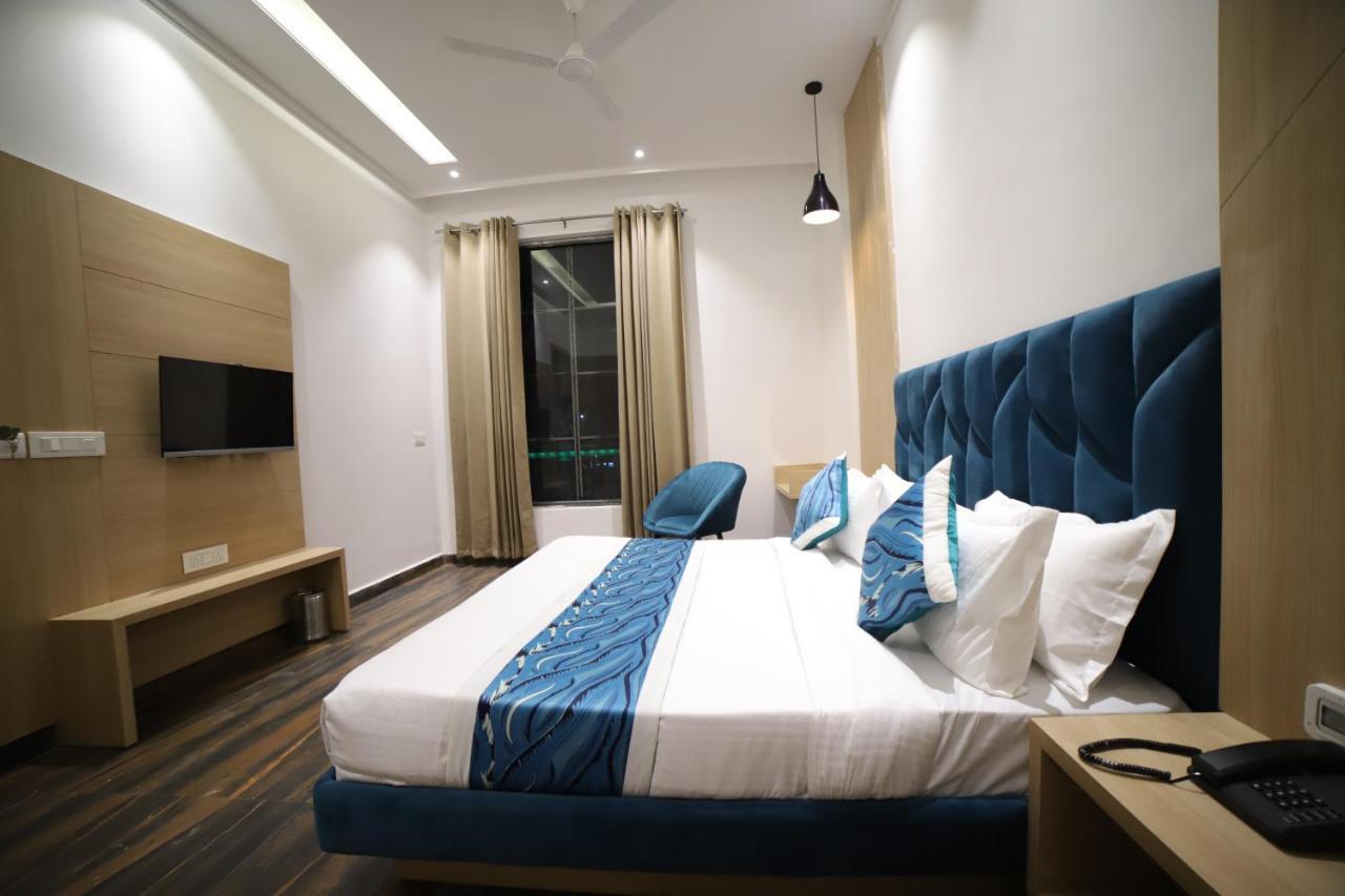 Hotel Diamond View Amritsar Extérieur photo