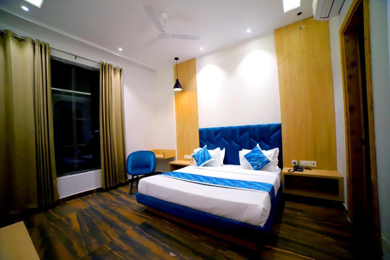 Hotel Diamond View Amritsar Extérieur photo